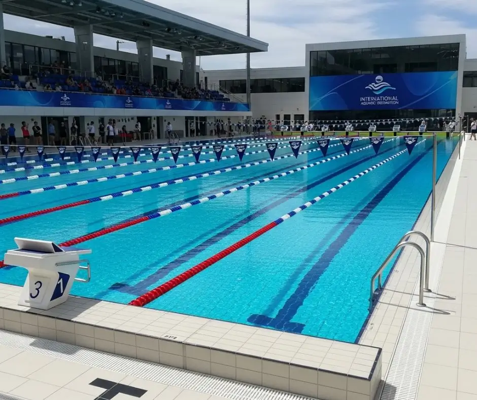 Kolam Renang Olympic