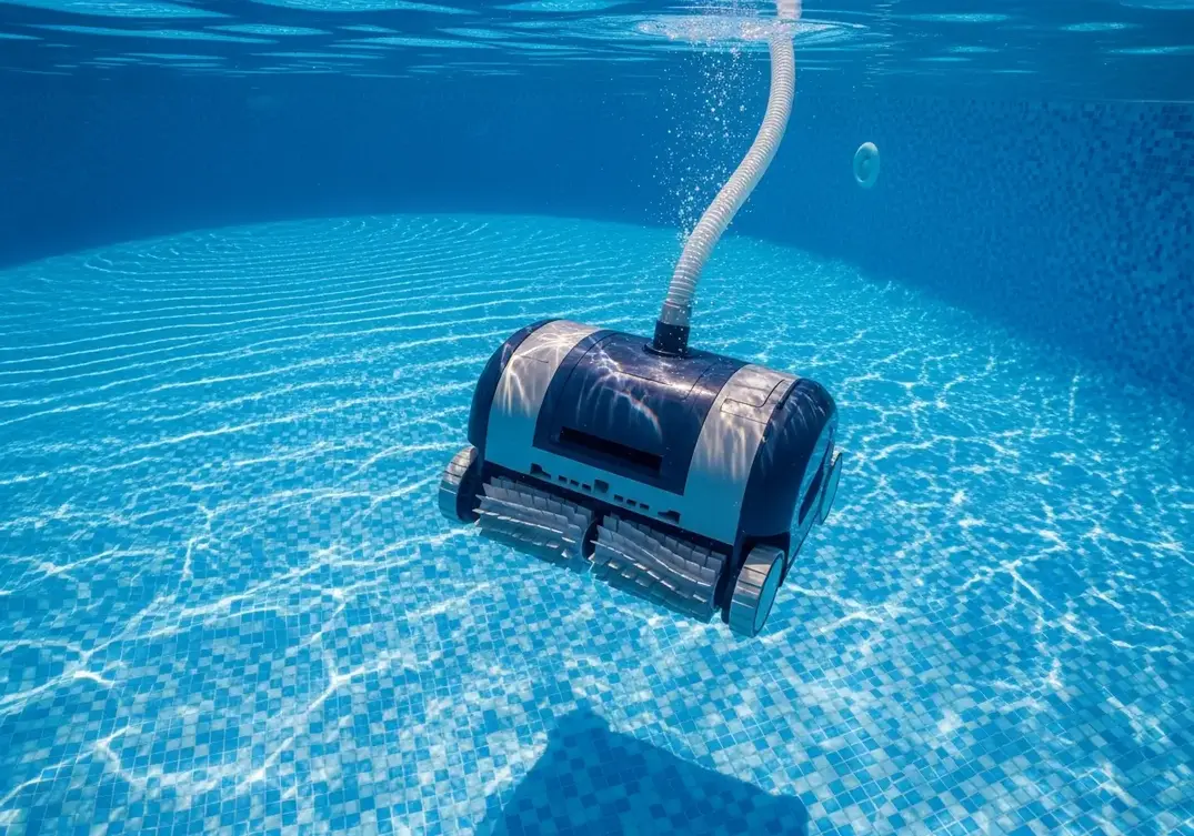 alat pembersih kolam renang otomatis